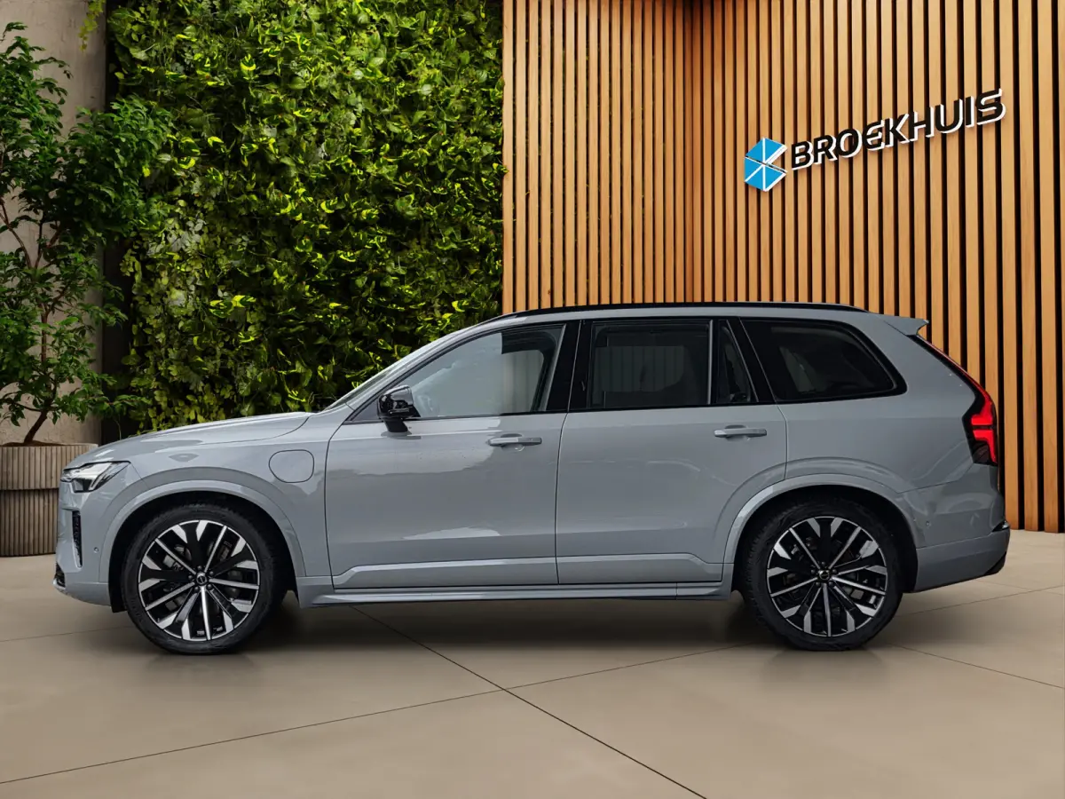 2.0 T8 Plug-in hybrid AWD Ultra Dark | Luchtvering | Bowers&Wilkins | Trekhaak | Massage/ventilatie