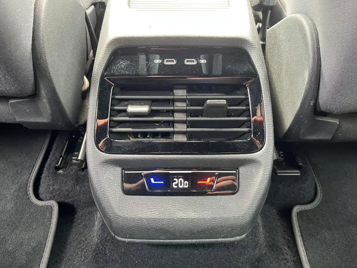 ID.5 Pro Performance 77 kWh | A.cam | ACC | Comfort pakket | Stoelverwarming |