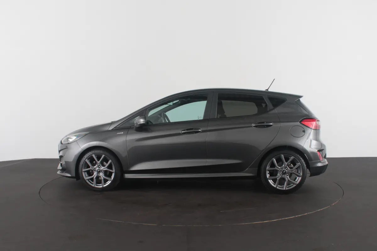 1.0 EcoBoost Hybrid ST-Line Parkeersensor achter/Cruise control/17-inch lichtmetalen velgen...
