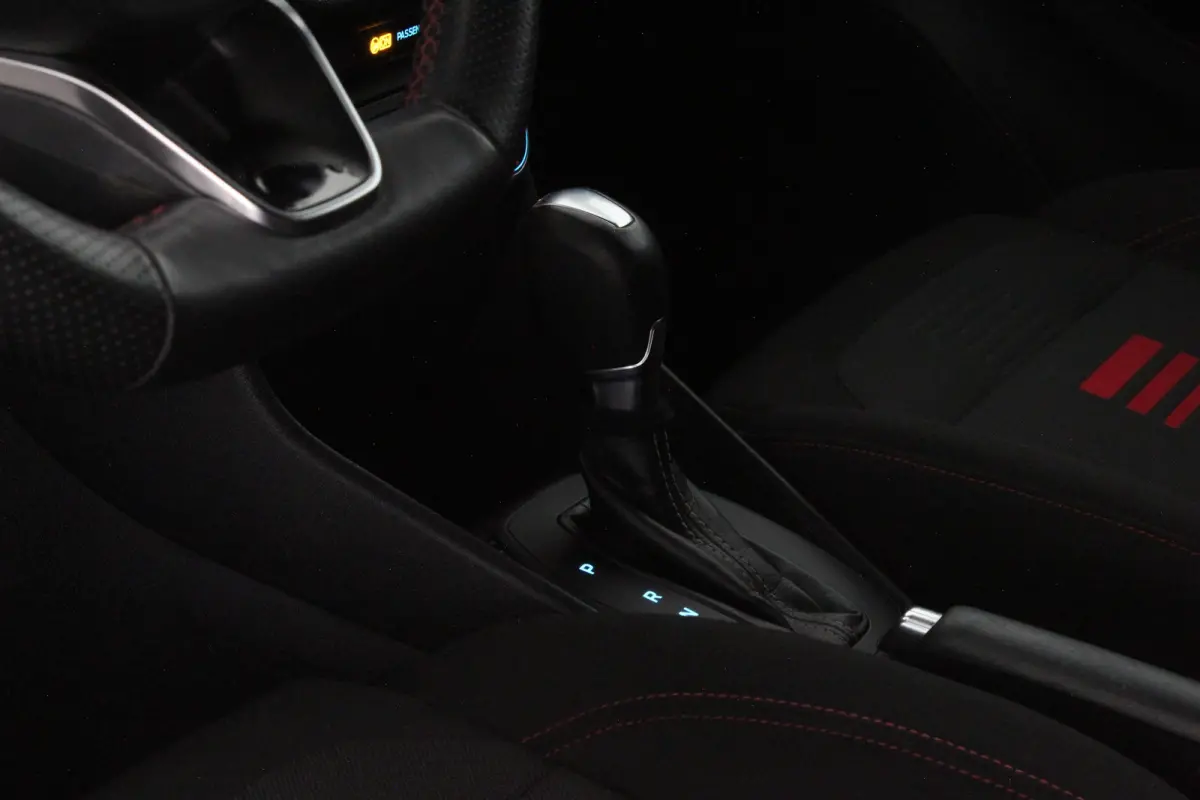 1.0 EcoBoost Hybrid ST-Line Parkeersensor achter/Cruise control/17-inch lichtmetalen velgen...