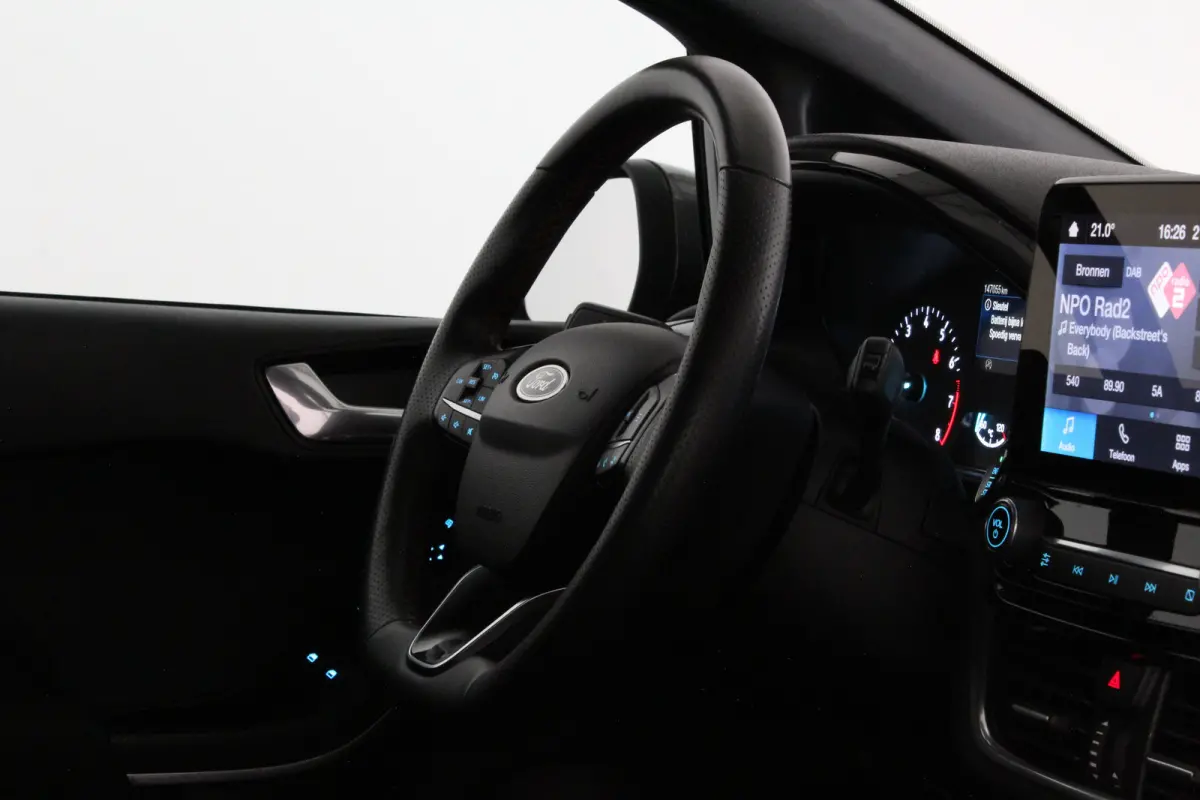 1.0 EcoBoost Hybrid ST-Line Parkeersensor achter/Cruise control/17-inch lichtmetalen velgen...