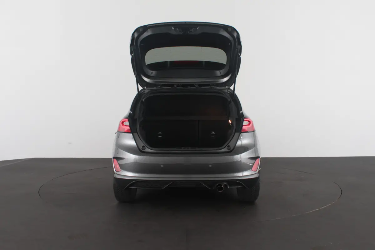 1.0 EcoBoost Hybrid ST-Line Parkeersensor achter/Cruise control/17-inch lichtmetalen velgen...