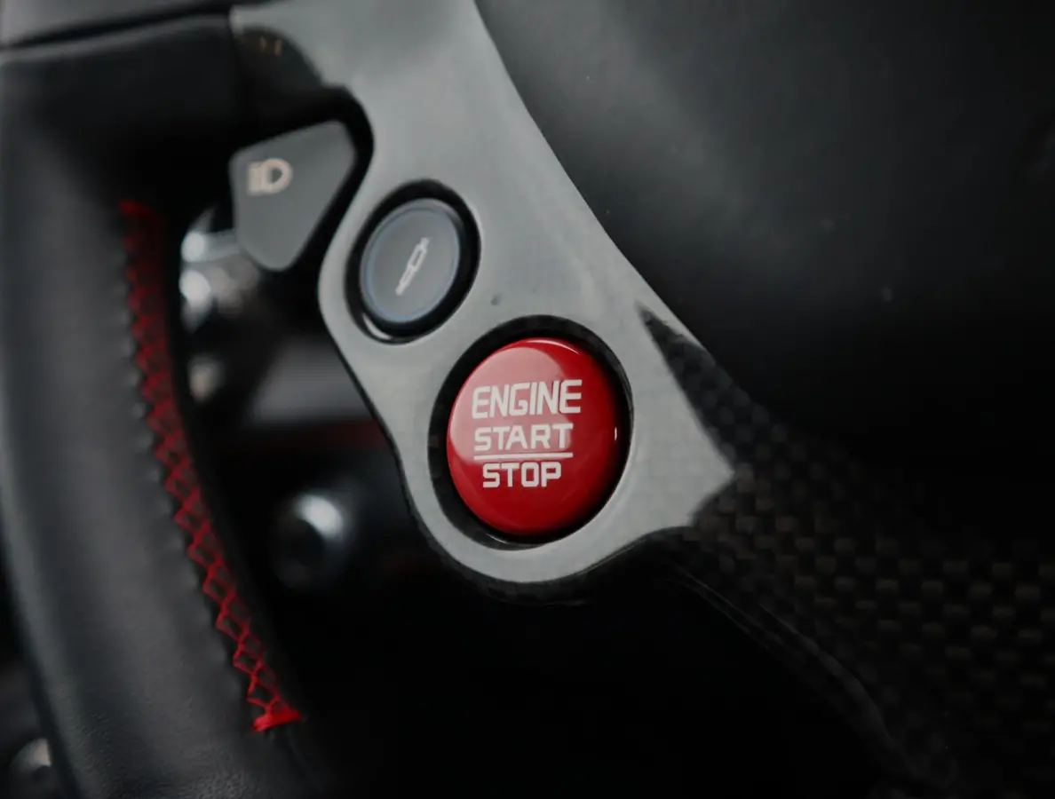3.9 HELE | LED shift indicators | Carbon Stuur | Lift | NL auto