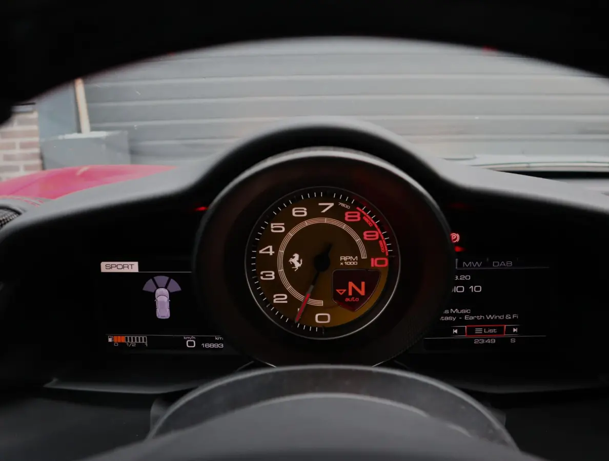 3.9 HELE | LED shift indicators | Carbon Stuur | Lift | NL auto