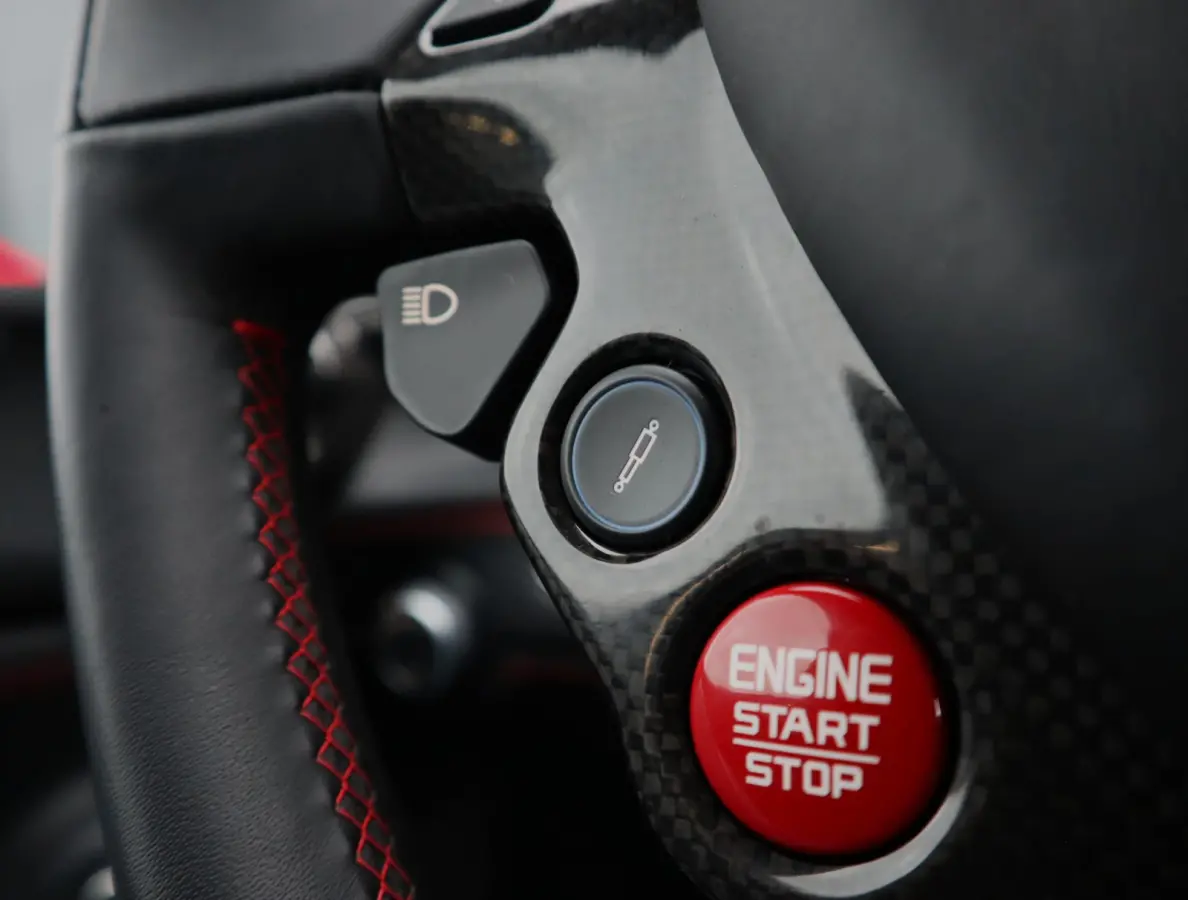 3.9 HELE | LED shift indicators | Carbon Stuur | Lift | NL auto