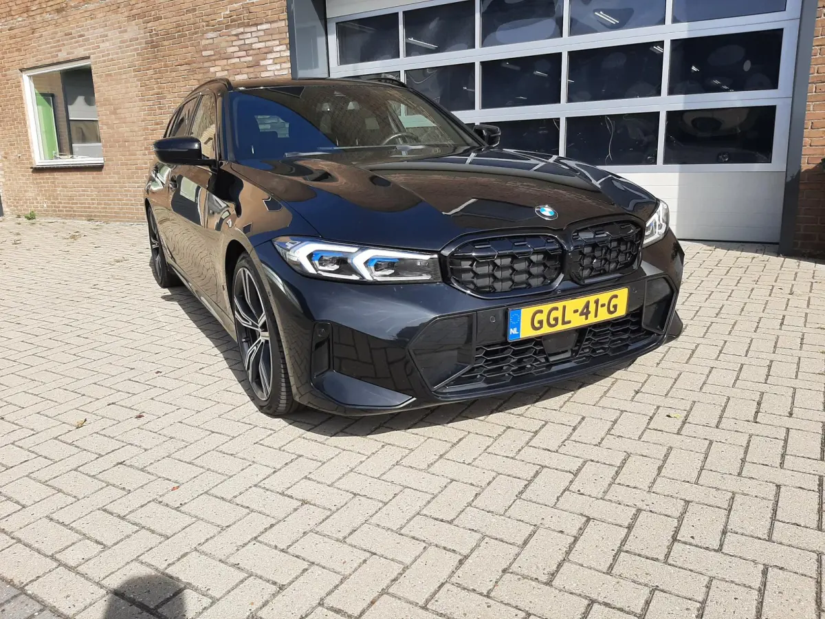 330i M