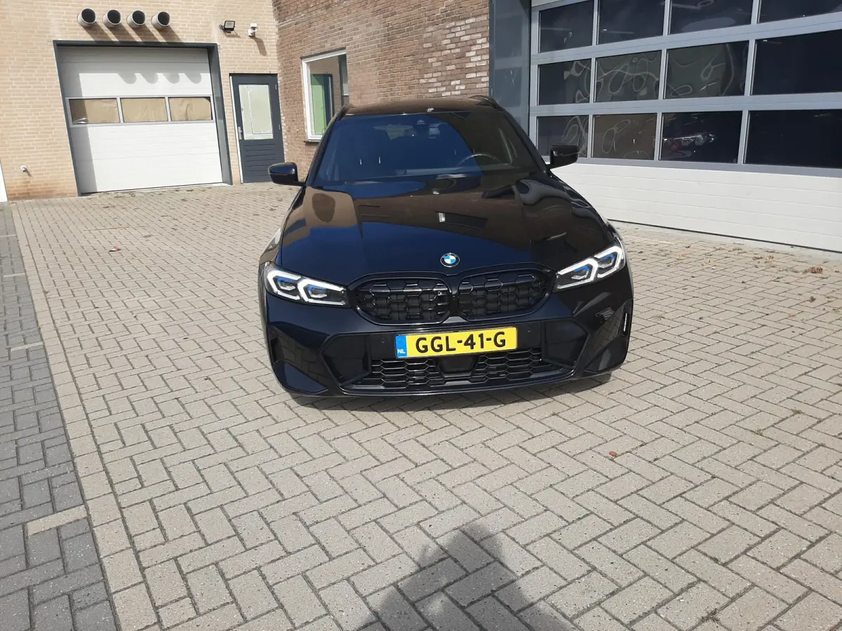 330i M