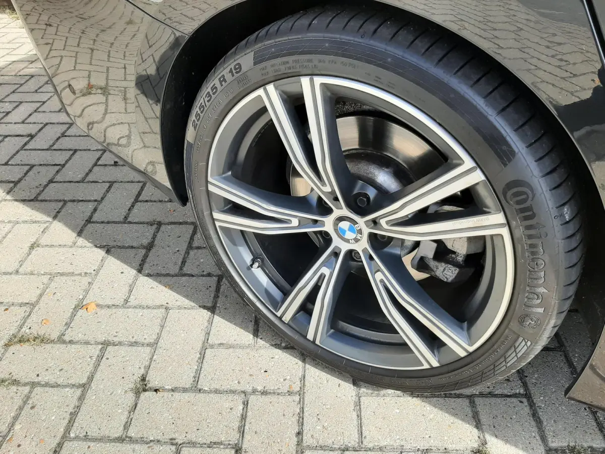 330i M
