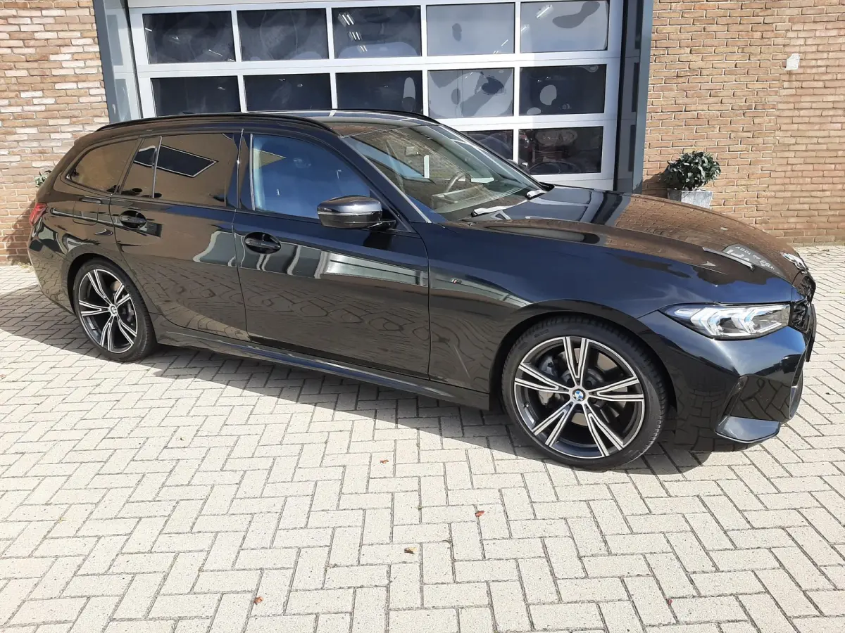 330i M