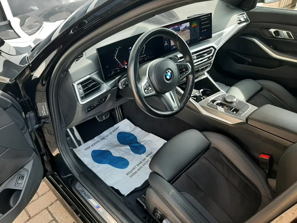 330i M