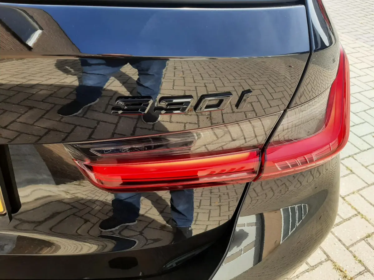 330i M