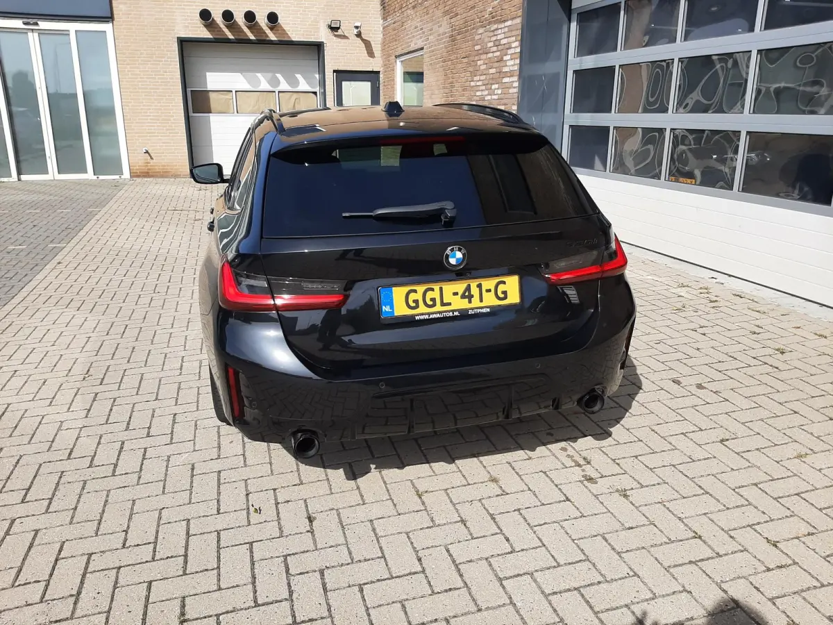 330i M
