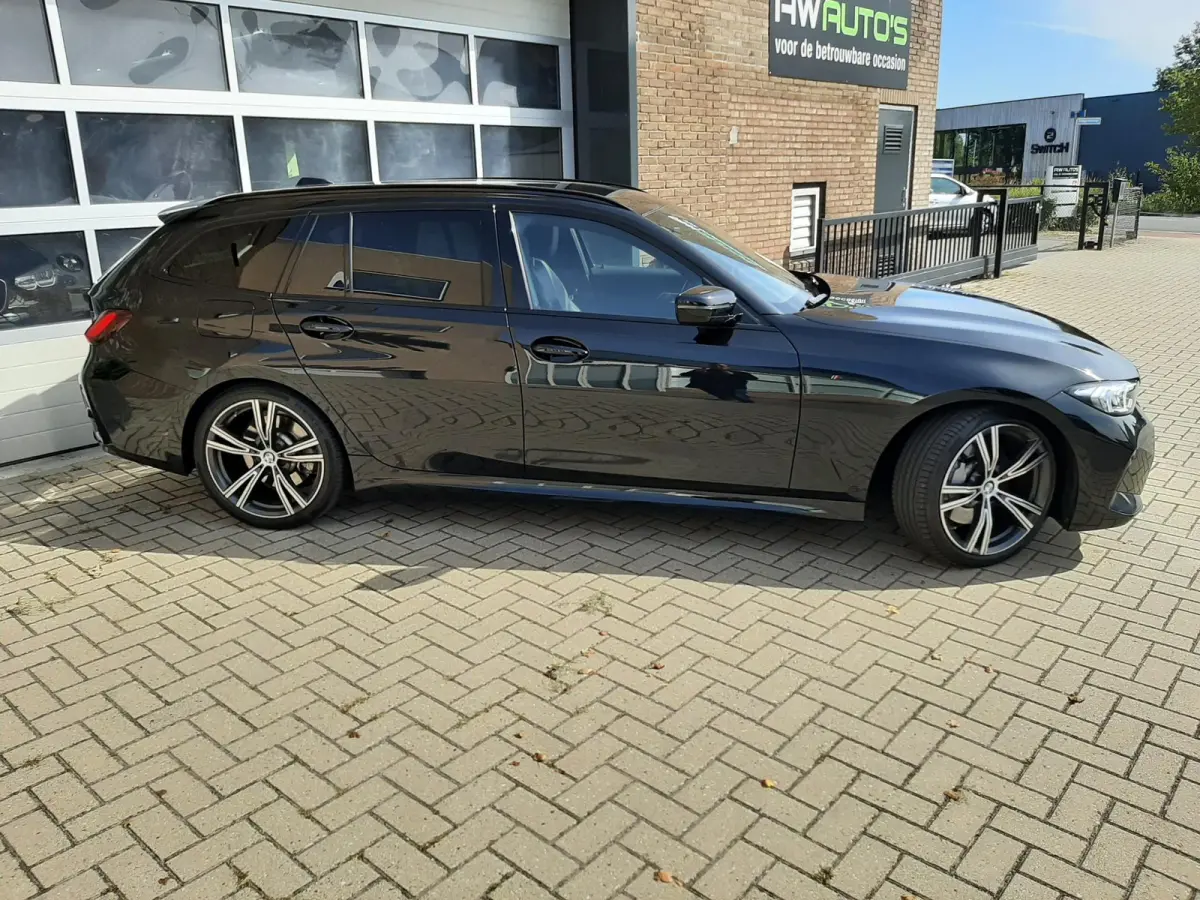 330i M