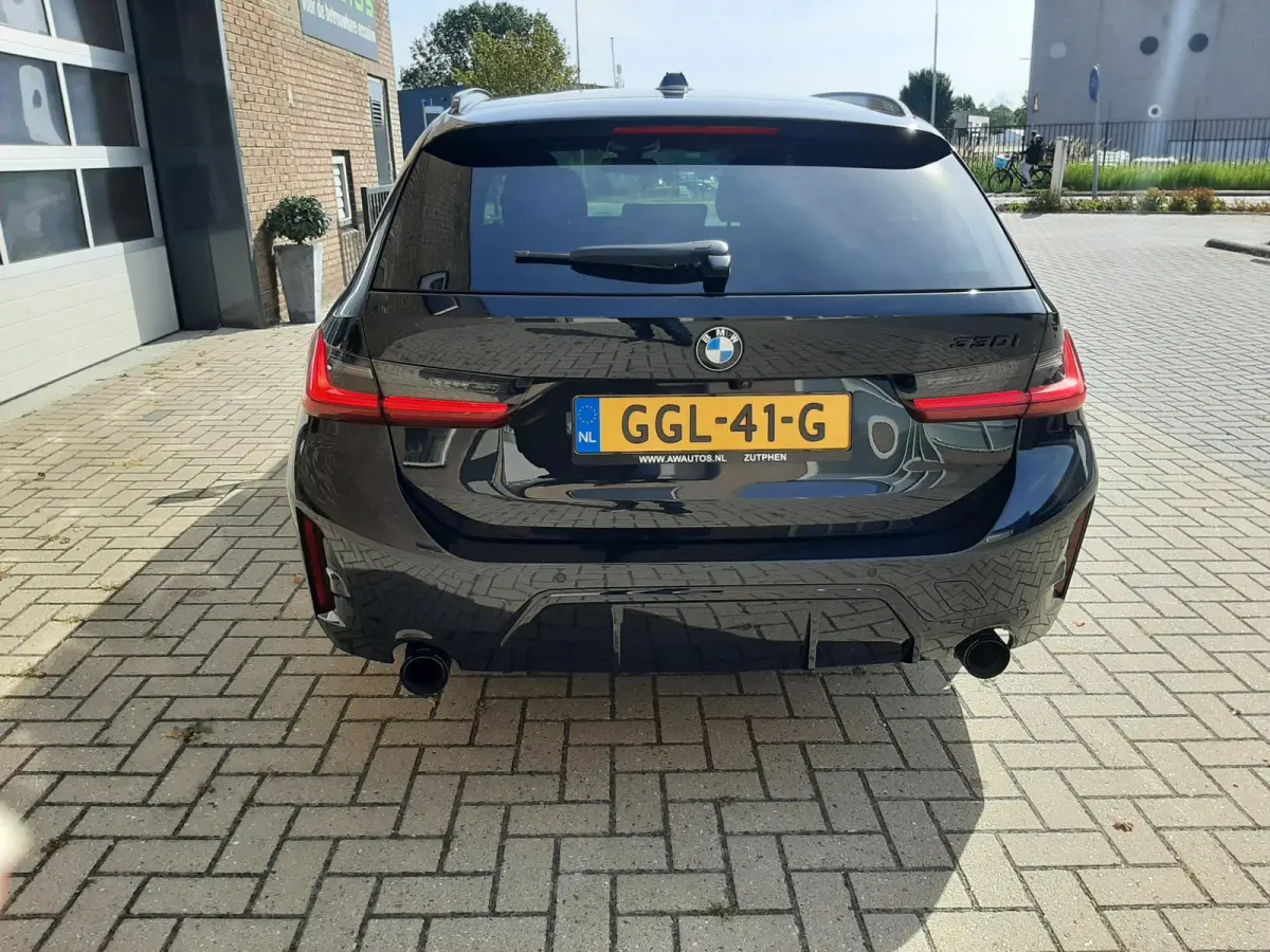 330i M