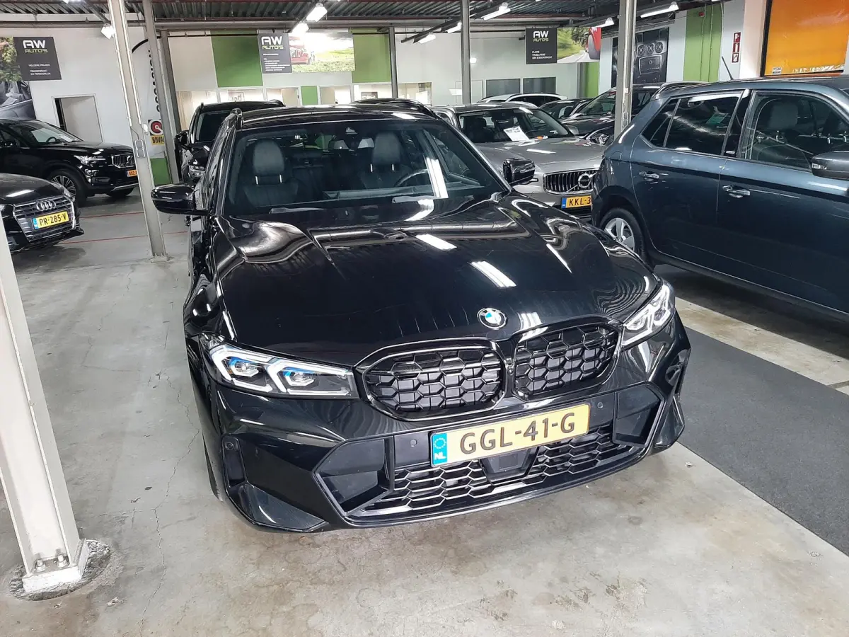 330i M