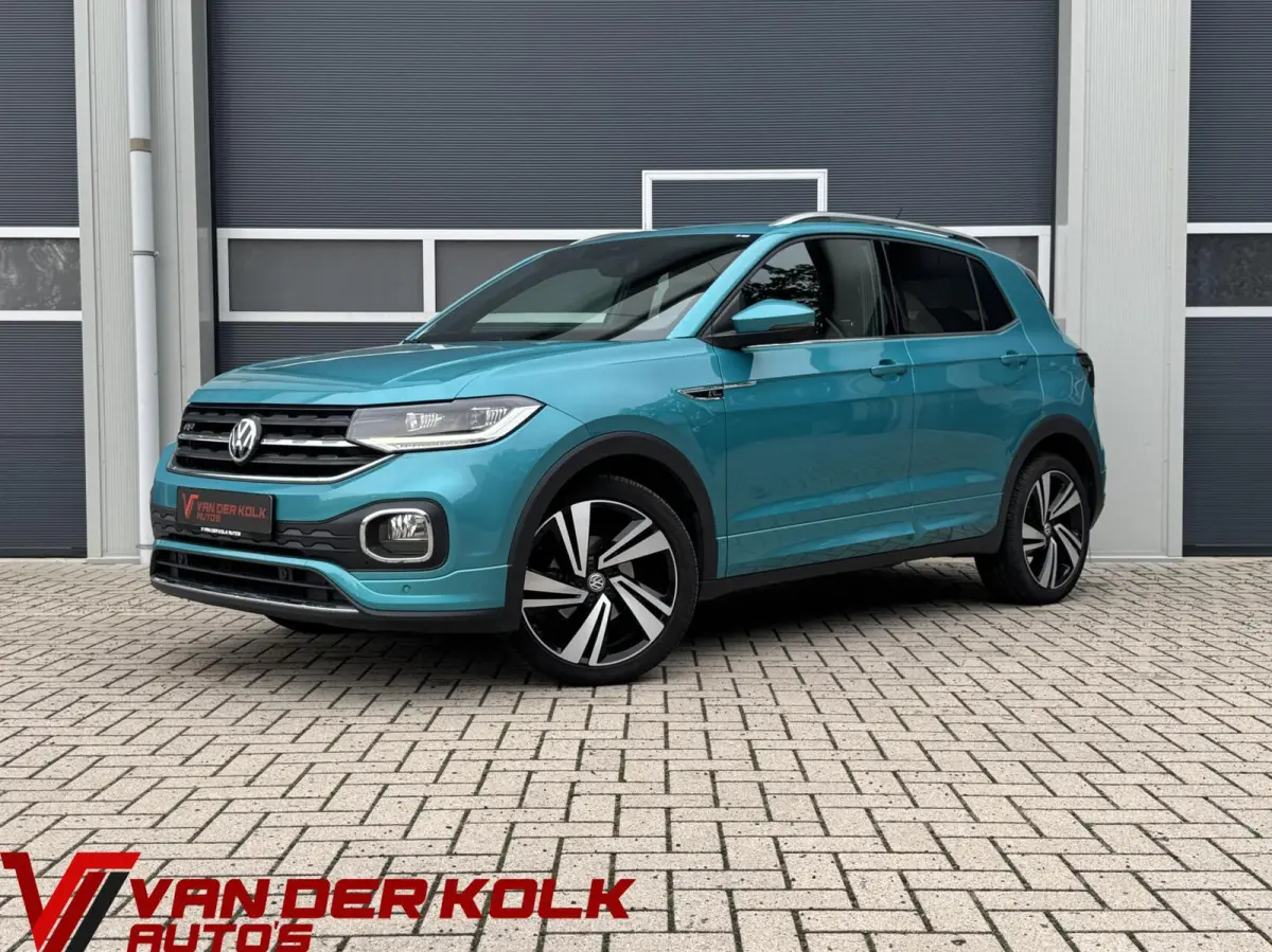 1.0 TSI R-line | Digital Cockpit | LED | Camera | Carplay | Adaptive Cruise | LED | Navigatie