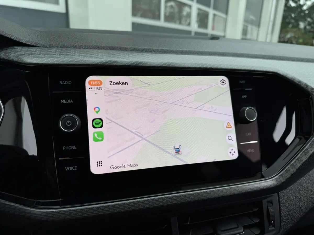 1.0 TSI R-line | Digital Cockpit | LED | Camera | Carplay | Adaptive Cruise | LED | Navigatie