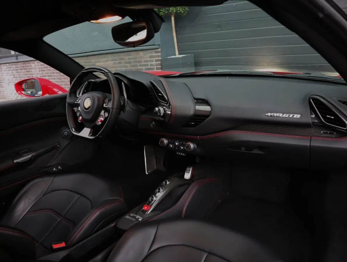 3.9 HELE | EXPORT | LED shift indicators | Carbon Stuur | Lift | NL auto