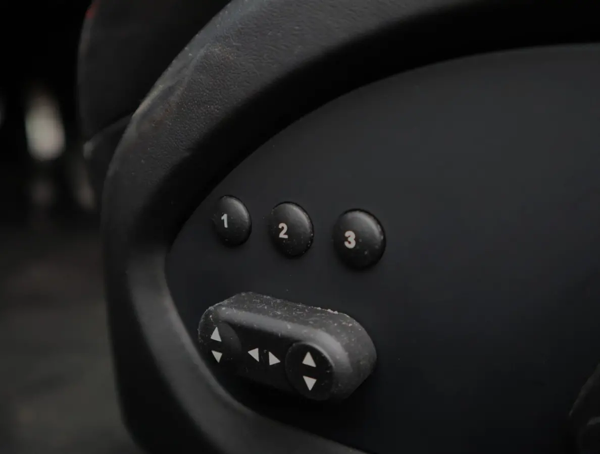 3.9 HELE | EXPORT | LED shift indicators | Carbon Stuur | Lift | NL auto