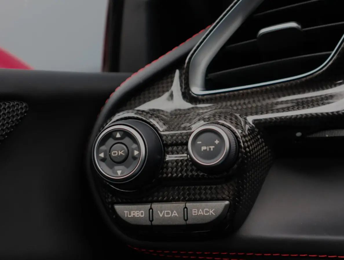 3.9 HELE | EXPORT | LED shift indicators | Carbon Stuur | Lift | NL auto