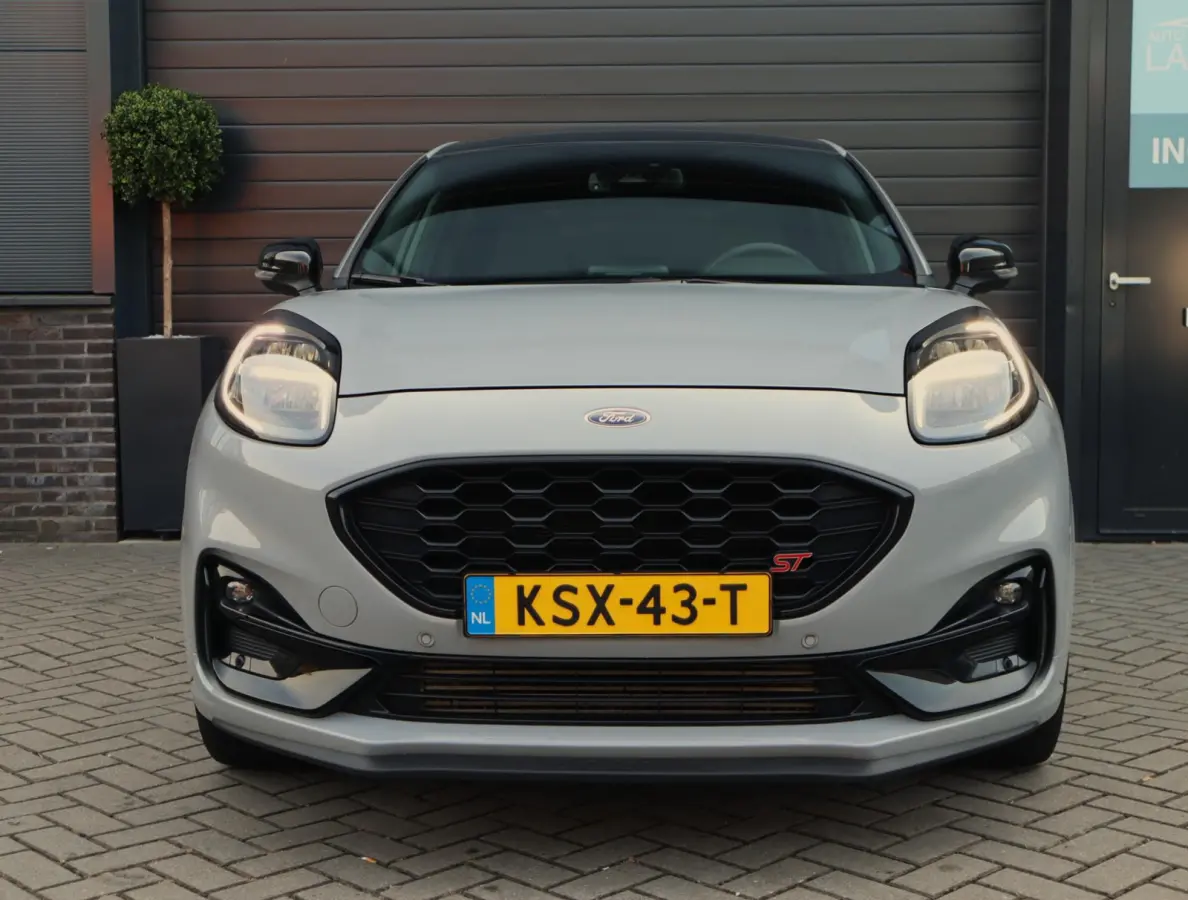 1.5 EcoBoost ST-X | Pano |  Performance Pack | Keyless | Camera | Stuur, Stuur en Voorruitverwarming