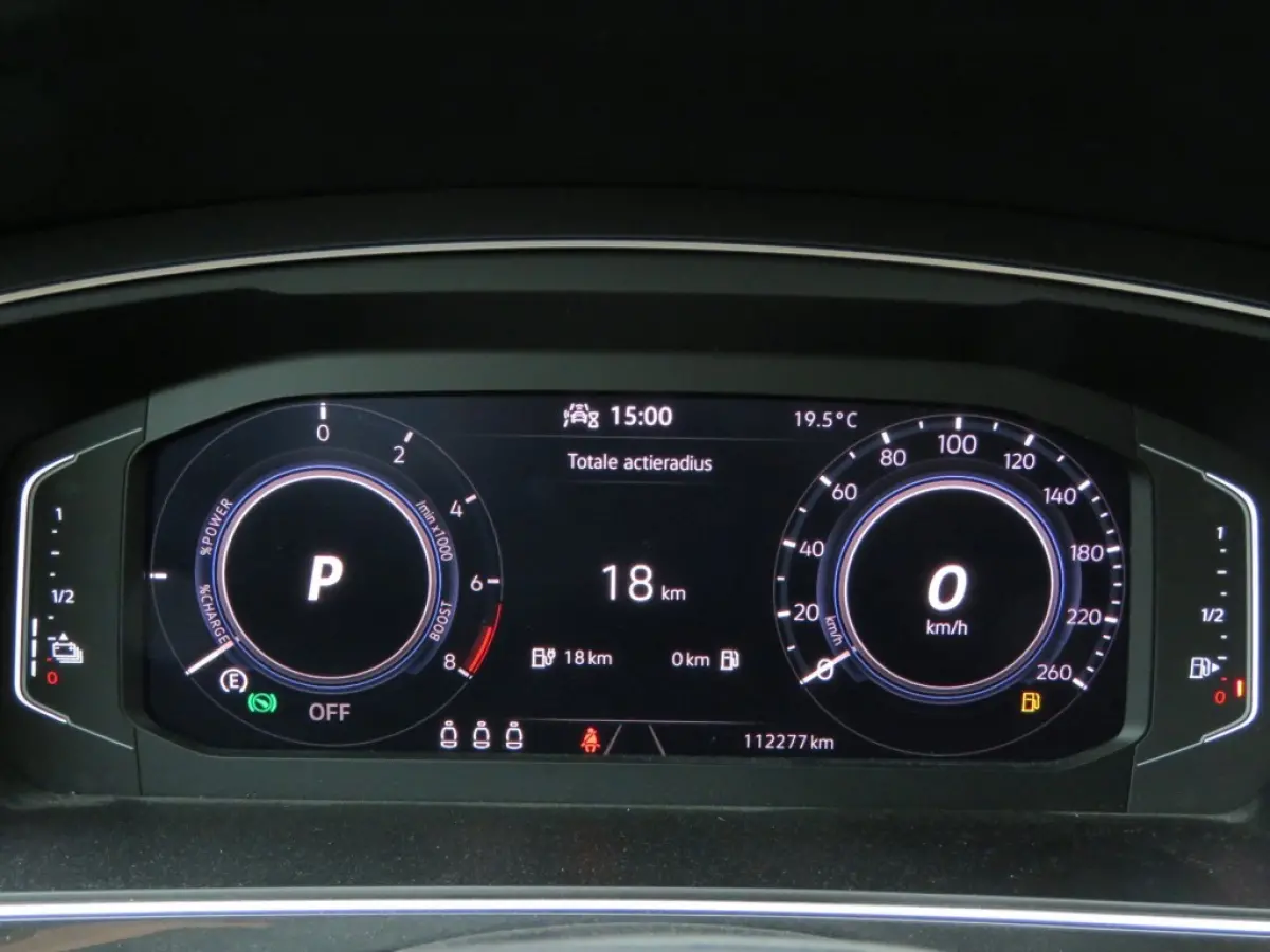 1.4 TSI 245pk eHybrid / Digitaal dashboard / Camera / 17 Inch / BOVAG garantie