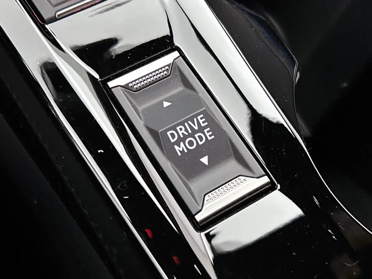 EV GT 51 kWh | Accu 100% | Navigatie | Adaptieve  Cruise Control | Camera Voor + Achter | Apple Carplay/Android Auto | Dodehoek Bewaking |