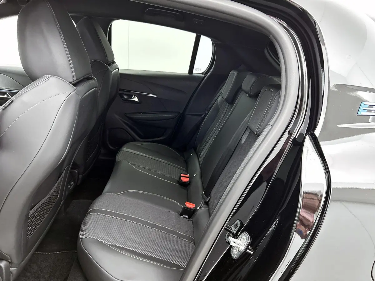 EV GT 51 kWh | Accu 100% | Navigatie | Adaptieve  Cruise Control | Camera Voor + Achter | Apple Carplay/Android Auto | Dodehoek Bewaking |