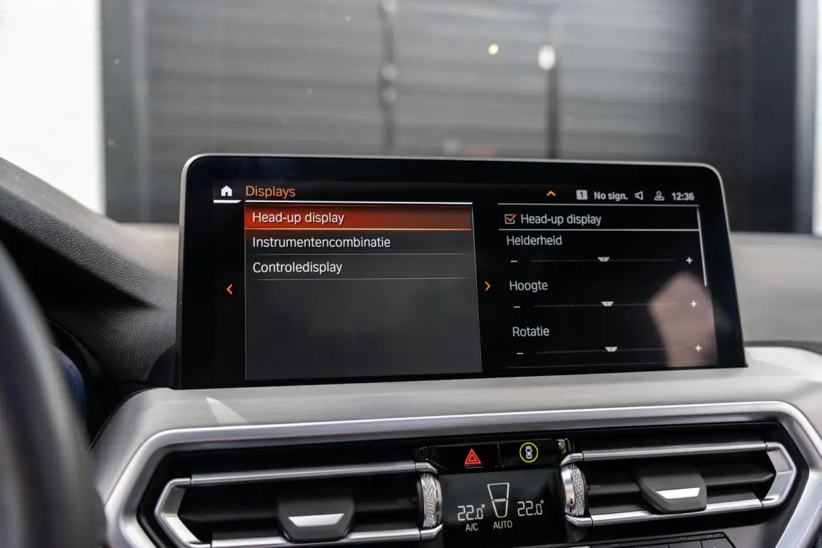 XDrive30e M-sport Carbon Zwart Pano H&K HUD Trekhaak