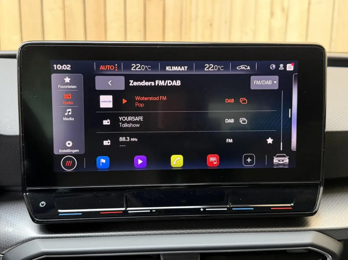 1.5 TSI Style Launch Edition Apple CarPlay/Android Auto | Adaptieve cruise control | Climate control | Getint glas | LED koplampen | Navigatiesysteem | Rijstrooksensor | Parkeersensoren voor