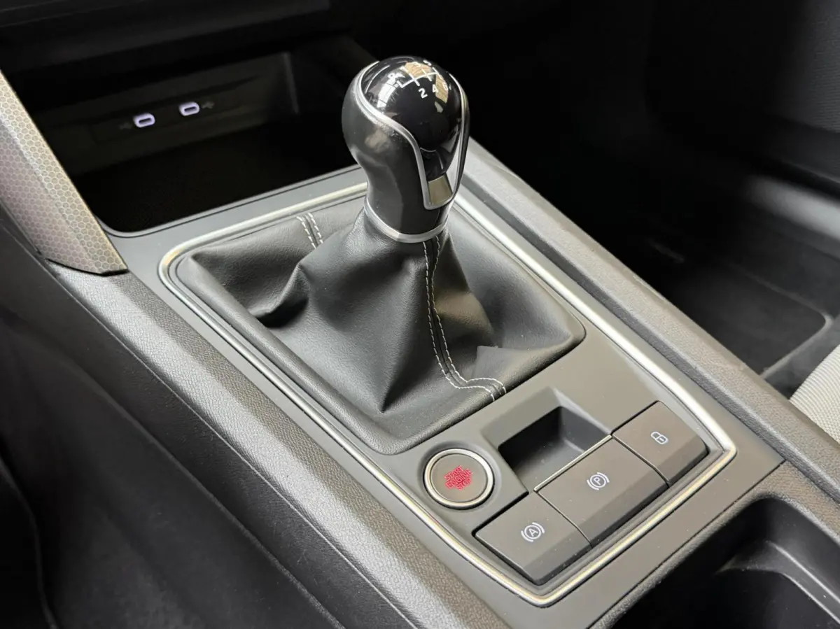 1.5 TSI Style Launch Edition Apple CarPlay/Android Auto | Adaptieve cruise control | Climate control | Getint glas | LED koplampen | Navigatiesysteem | Rijstrooksensor | Parkeersensoren voor