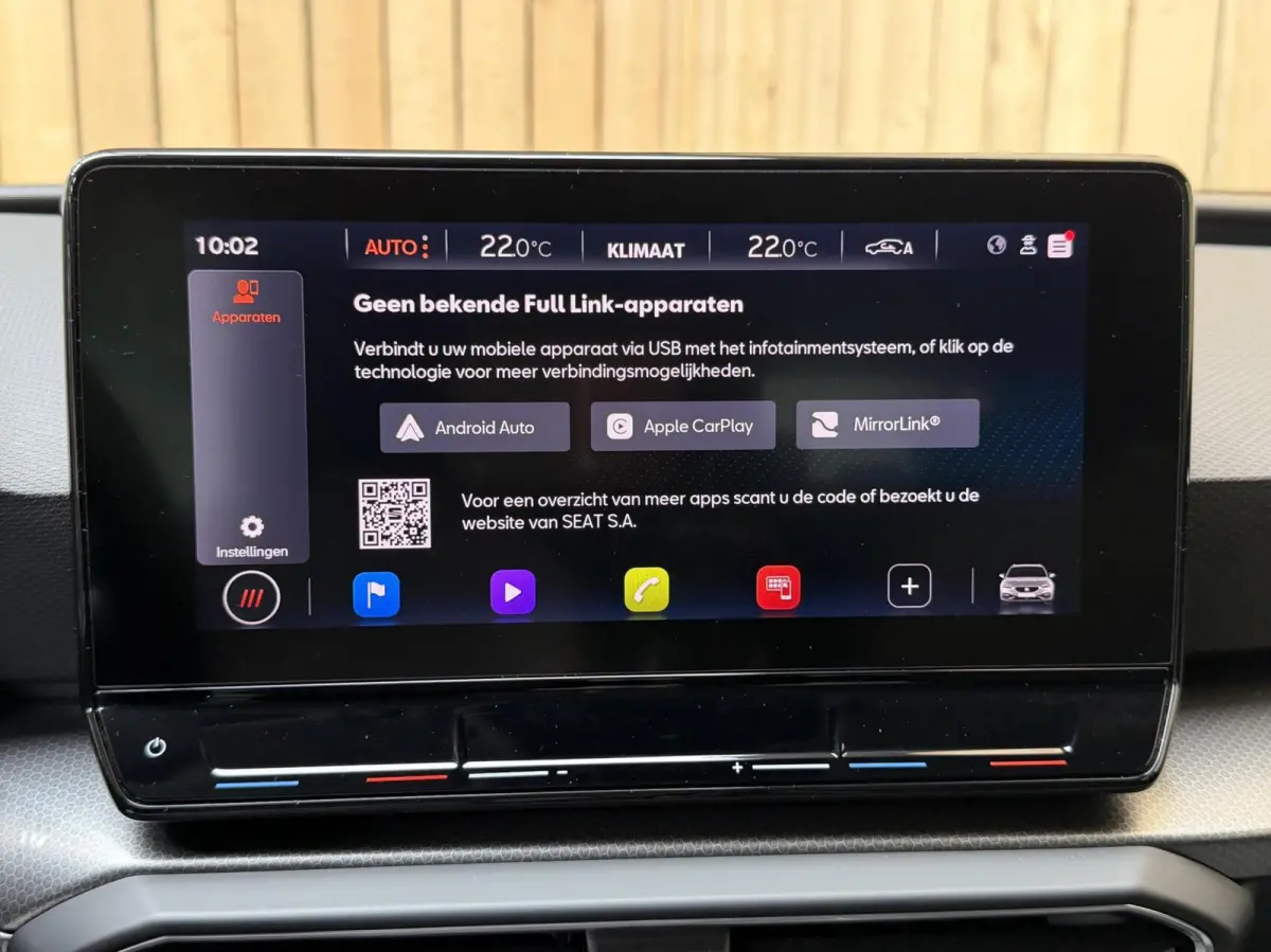 1.5 TSI Style Launch Edition Apple CarPlay/Android Auto | Adaptieve cruise control | Climate control | Getint glas | LED koplampen | Navigatiesysteem | Rijstrooksensor | Parkeersensoren voor