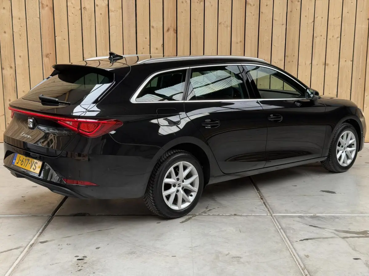 1.5 TSI Style Launch Edition Apple CarPlay/Android Auto | Adaptieve cruise control | Climate control | Getint glas | LED koplampen | Navigatiesysteem | Rijstrooksensor | Parkeersensoren voor