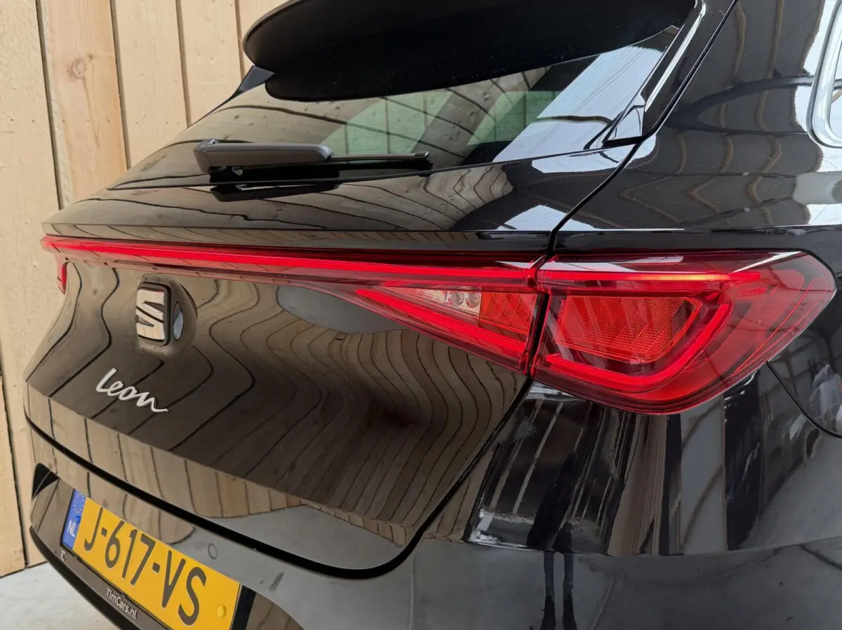 1.5 TSI Style Launch Edition Apple CarPlay/Android Auto | Adaptieve cruise control | Climate control | Getint glas | LED koplampen | Navigatiesysteem | Rijstrooksensor | Parkeersensoren voor