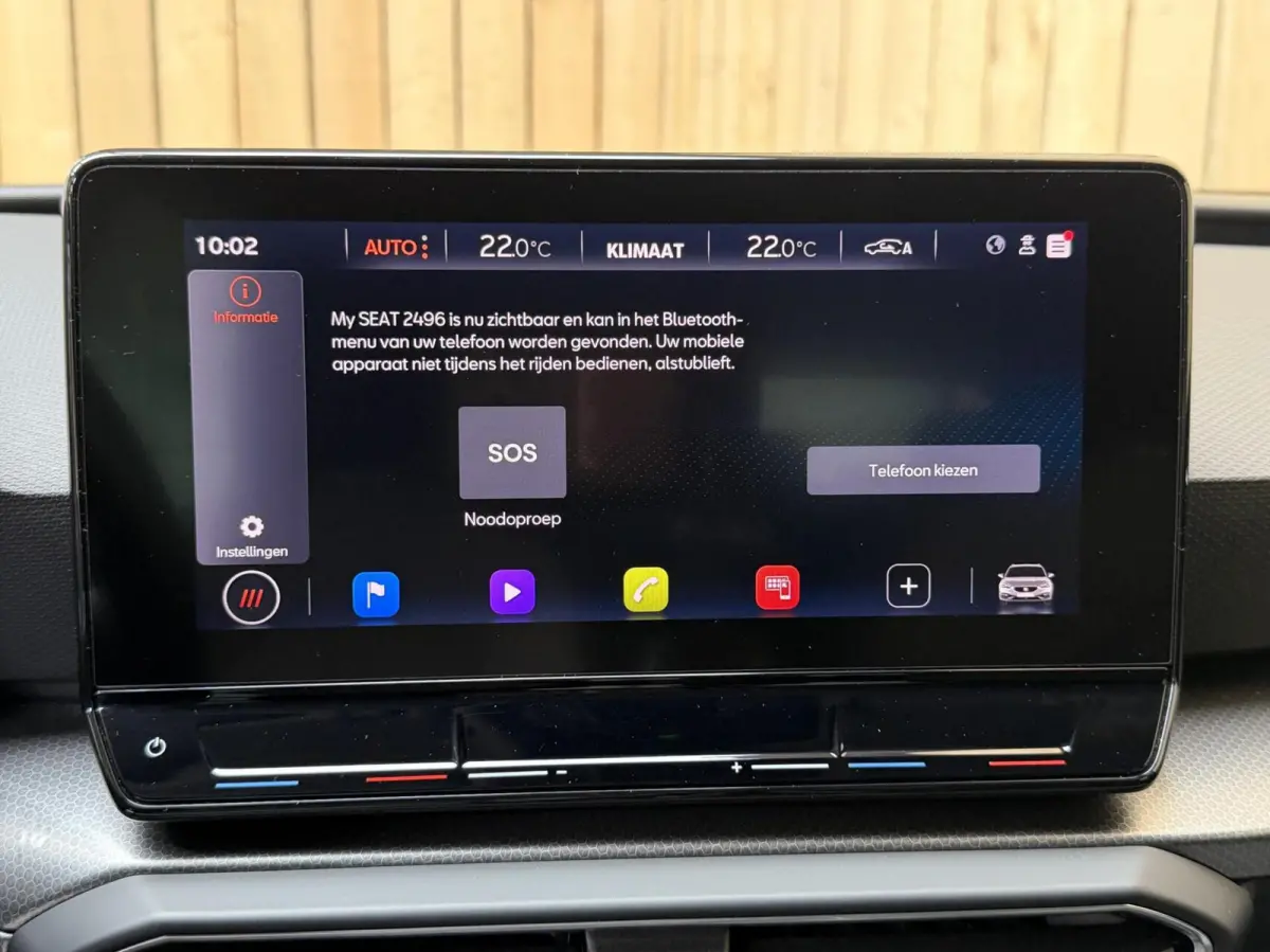 1.5 TSI Style Launch Edition Apple CarPlay/Android Auto | Adaptieve cruise control | Climate control | Getint glas | LED koplampen | Navigatiesysteem | Rijstrooksensor | Parkeersensoren voor