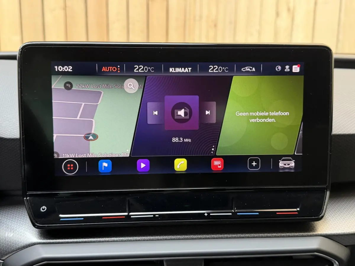 1.5 TSI Style Launch Edition Apple CarPlay/Android Auto | Adaptieve cruise control | Climate control | Getint glas | LED koplampen | Navigatiesysteem | Rijstrooksensor | Parkeersensoren voor
