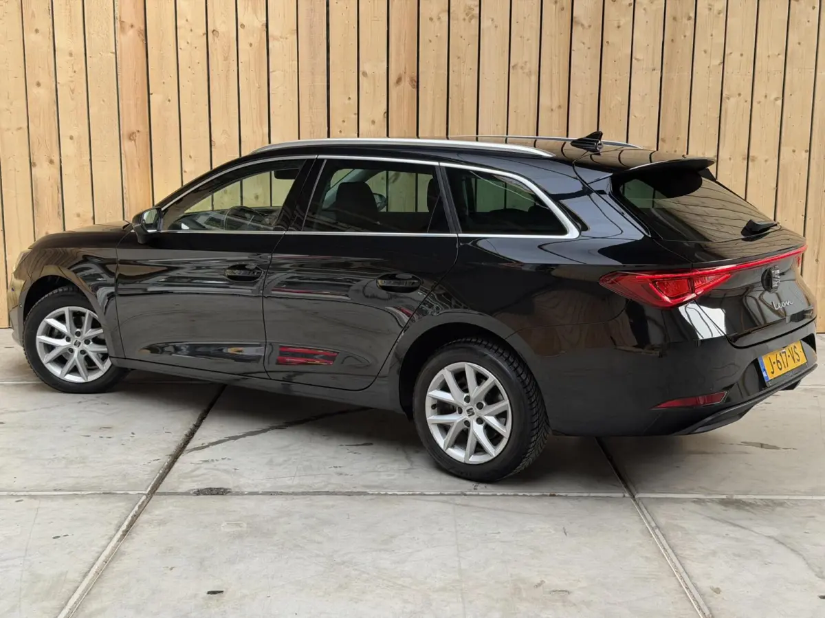 1.5 TSI Style Launch Edition Apple CarPlay/Android Auto | Adaptieve cruise control | Climate control | Getint glas | LED koplampen | Navigatiesysteem | Rijstrooksensor | Parkeersensoren voor