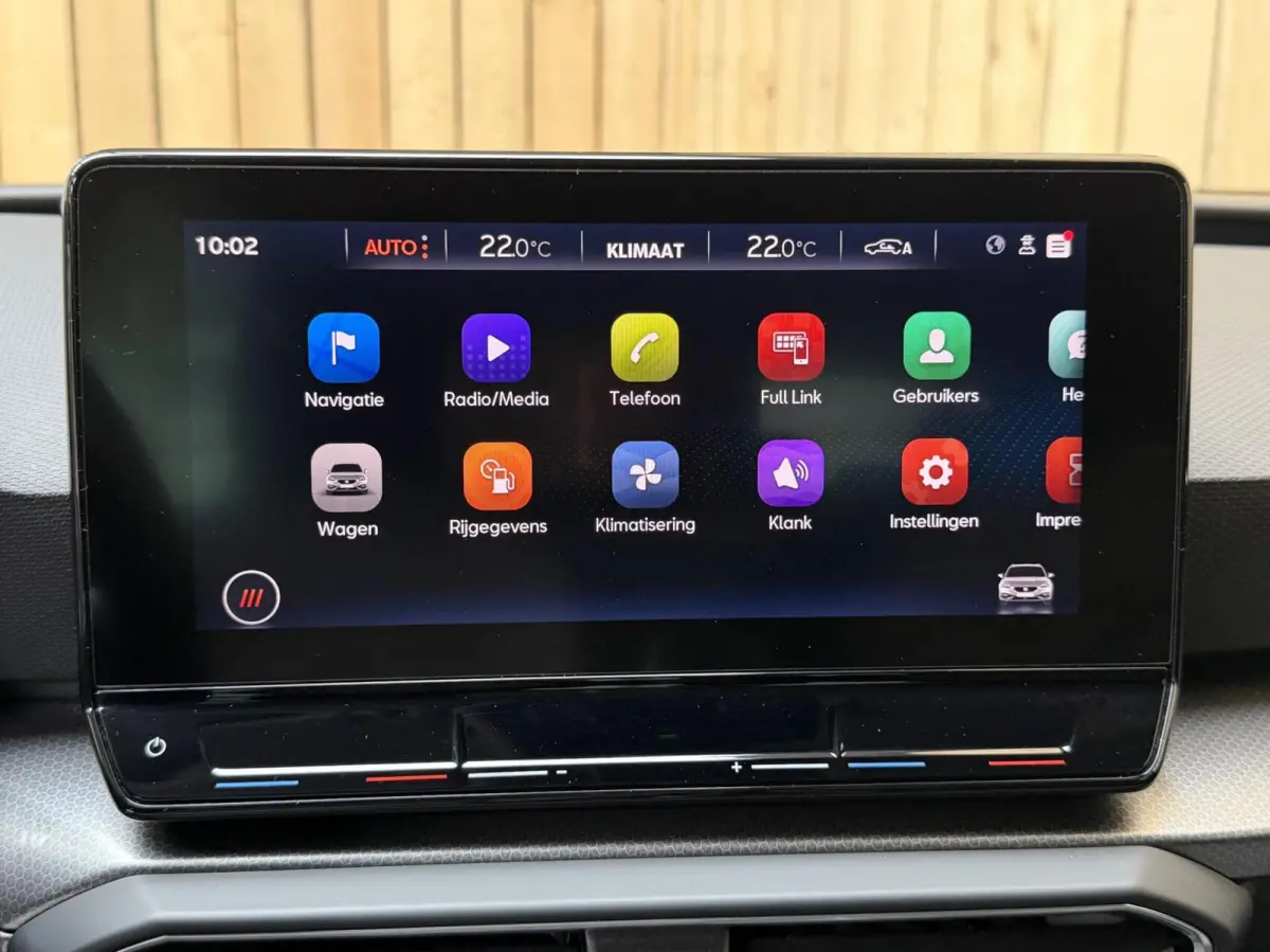 1.5 TSI Style Launch Edition Apple CarPlay/Android Auto | Adaptieve cruise control | Climate control | Getint glas | LED koplampen | Navigatiesysteem | Rijstrooksensor | Parkeersensoren voor