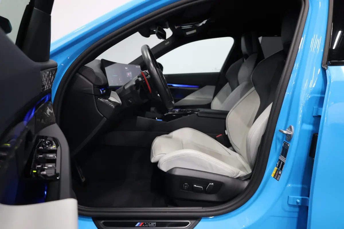 M5 INDIVIDUAL RIVIERA BLUE/M DRIVERS PROF/21" LMV/BOWERS & WILKINS/PANO/HUD/ACC/ECC/FABRIEKSGARANTIE!