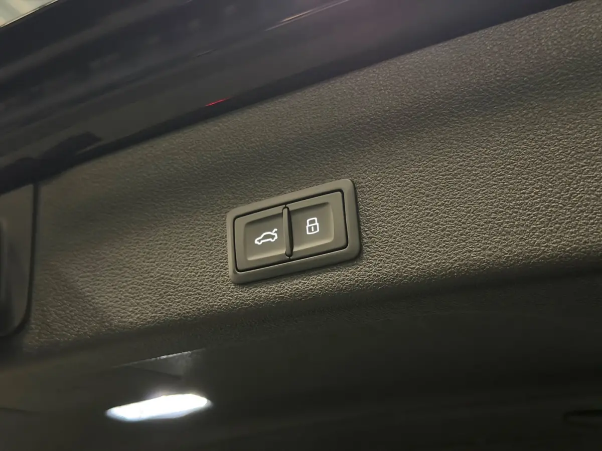 45 TFSI Pro Line LED/PANO/CARPLAY/SFEERV/CAMERA/TREKHAAK/ACC/BLIND-SPOT/12-MND-GARANTIE