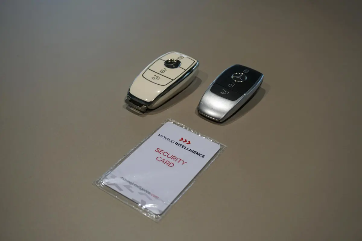 300 d 4MATIC Premium Plus Pack AMG + 360° CAMERA / STOELVENTILATIE / PANO / BURMESTER / HUD