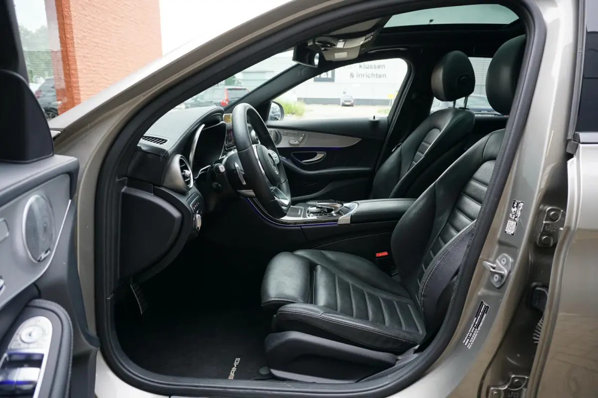 300 d 4MATIC Premium Plus Pack AMG + 360° CAMERA / STOELVENTILATIE / PANO / BURMESTER / HUD