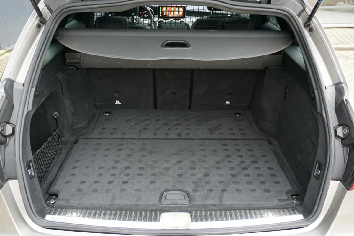 300 d 4MATIC Premium Plus Pack AMG + 360° CAMERA / STOELVENTILATIE / PANO / BURMESTER / HUD