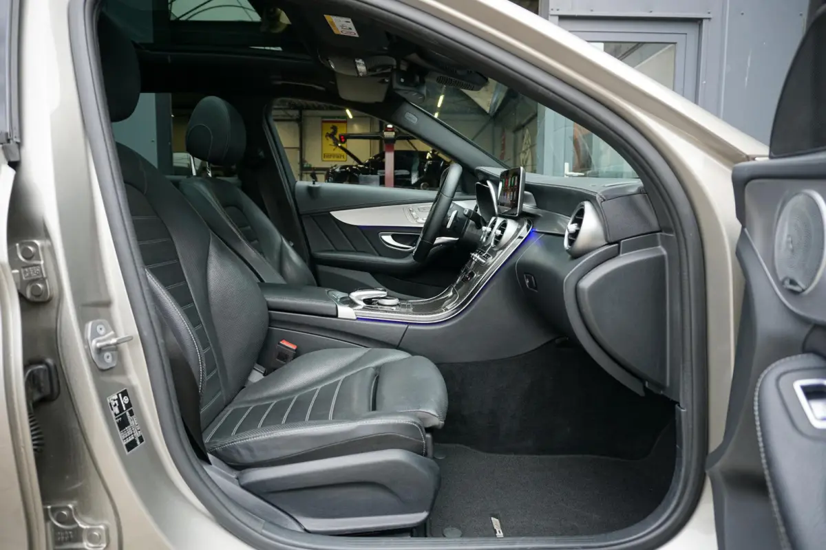 300 d 4MATIC Premium Plus Pack AMG + 360° CAMERA / STOELVENTILATIE / PANO / BURMESTER / HUD