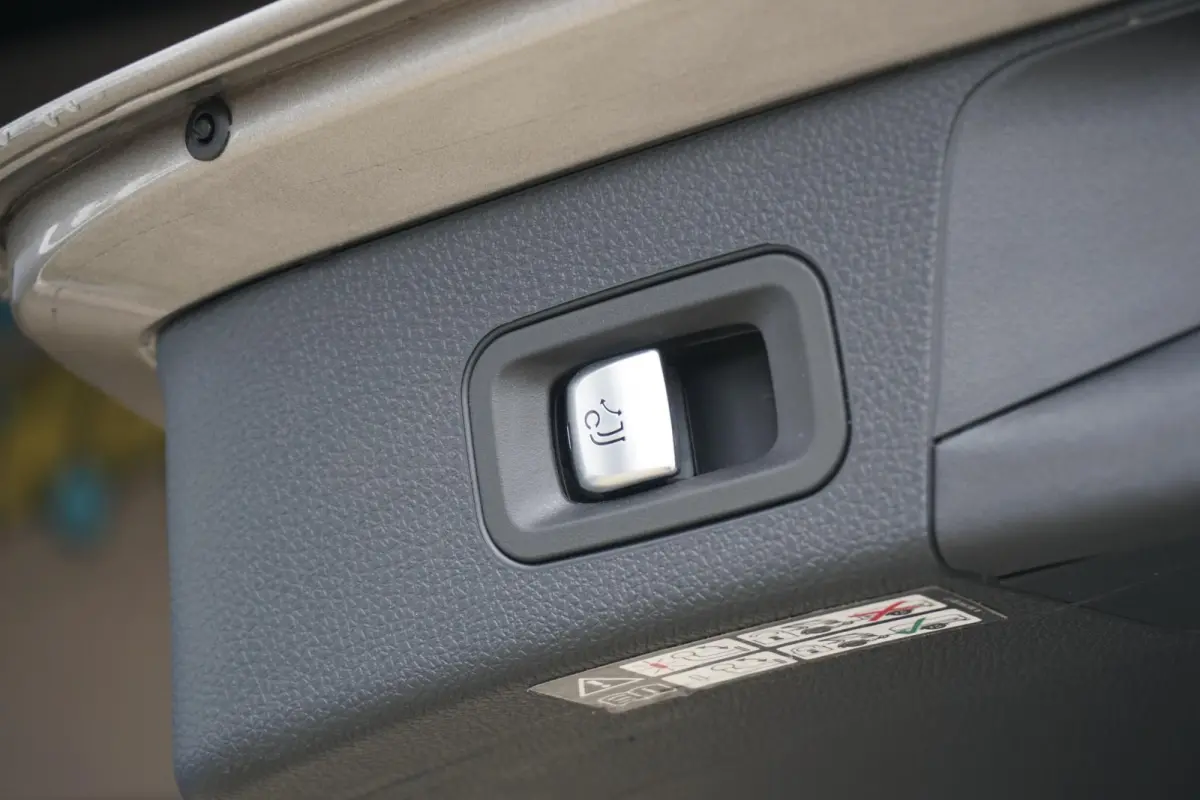 300 d 4MATIC Premium Plus Pack AMG + 360° CAMERA / STOELVENTILATIE / PANO / BURMESTER / HUD