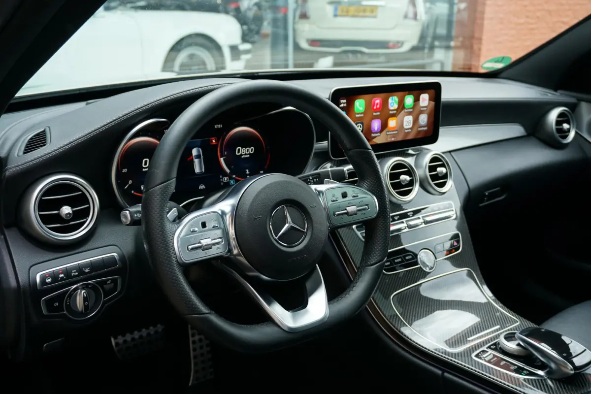 300 d 4MATIC Premium Plus Pack AMG + 360° CAMERA / STOELVENTILATIE / PANO / BURMESTER / HUD