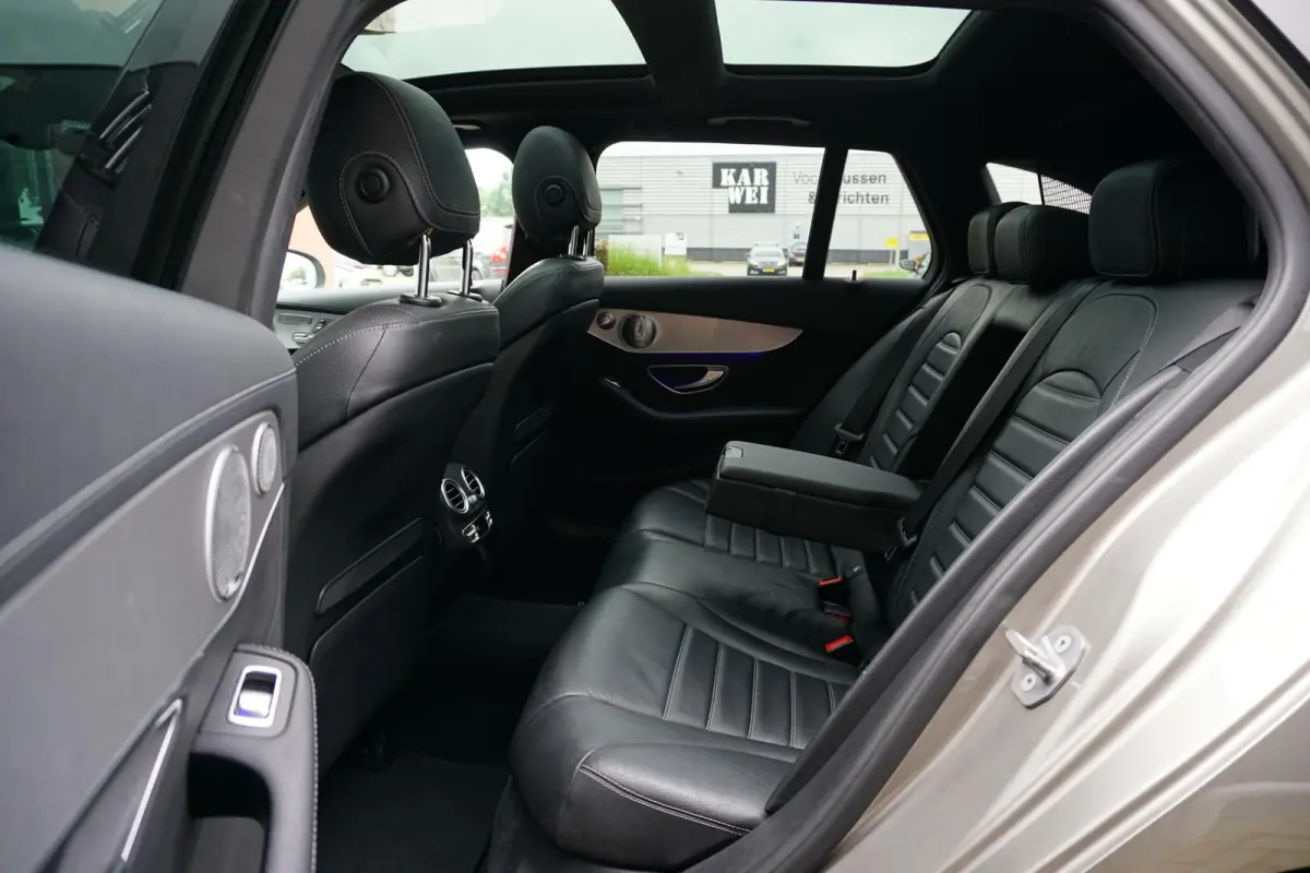 300 d 4MATIC Premium Plus Pack AMG + 360° CAMERA / STOELVENTILATIE / PANO / BURMESTER / HUD