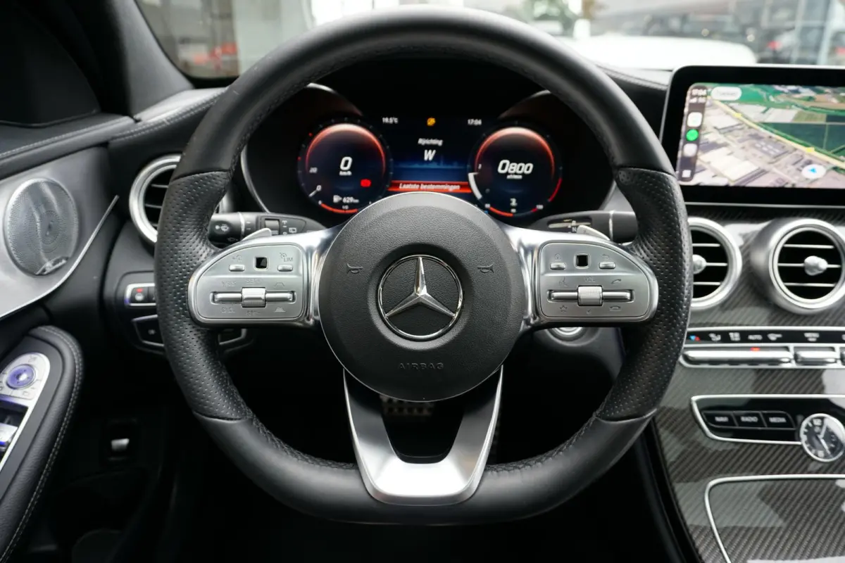 300 d 4MATIC Premium Plus Pack AMG + 360° CAMERA / STOELVENTILATIE / PANO / BURMESTER / HUD
