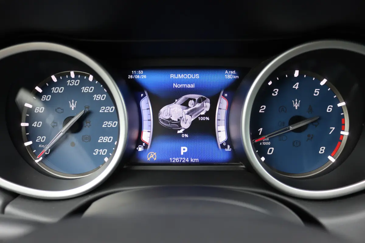 3.0 S Q4 | Carbon | Bowers&Wilkins | Stoelventilatie | Memory | Variabel Onderstel | Apple Carplay/Android Auto | Leder | Camera | Keyless Entry | Elektrisch Zonnescherm |