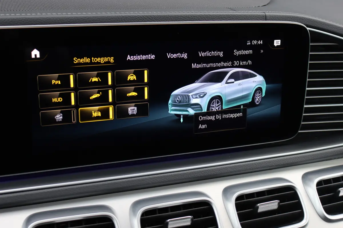 AMG 53 4MATIC+ | Luchtvering | Distronic+ | Panoramadak | HUD | Stoelventilatie | Surround Camera | Standkachel | Multibeam LED | Burmester |